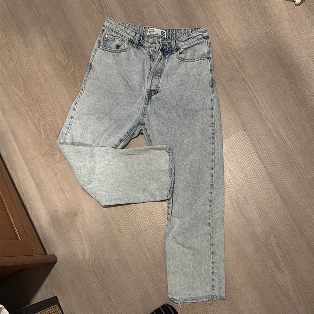 Refuge Blue Straight Leg Vintage Jeans